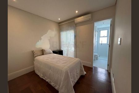 Apartamento à venda com 250m², 4 quartos e 7 vagas