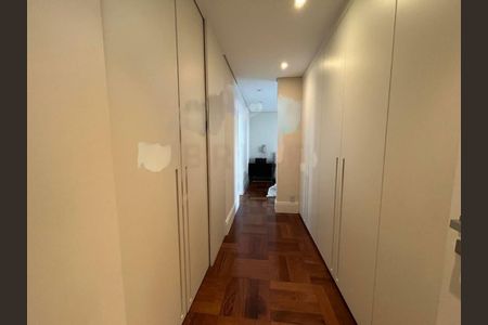 Apartamento à venda com 250m², 4 quartos e 7 vagas