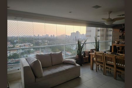 Apartamento à venda com 180m², 3 quartos e 3 vagas