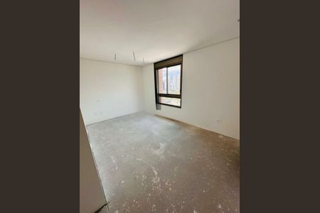 Apartamento à venda com 3 quartos, 191m² em Vila Nova Conceição, São Paulo