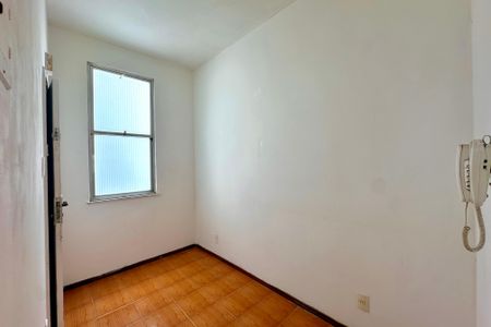 Sala de kitnet/studio à venda com 1 quarto, 30700m² em Centro, Rio de Janeiro