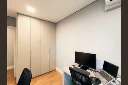 Apartamento à venda com 141m², 3 quartos e 3 vagasSuíte 3