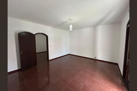 Casa à venda com 299m², 3 quartos e 5 vagas Casa à venda com 299m², 3 quartos e 5 vagasQuarto Suíte