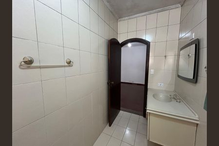 Casa à venda com 299m², 3 quartos e 5 vagas Casa à venda com 299m², 3 quartos e 5 vagasBanheiro 1