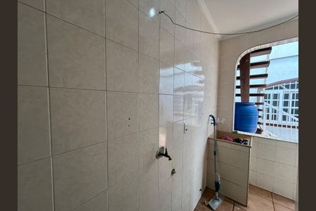 Casa à venda com 299m², 3 quartos e 5 vagas Casa à venda com 299m², 3 quartos e 5 vagasÁrea de Serviço