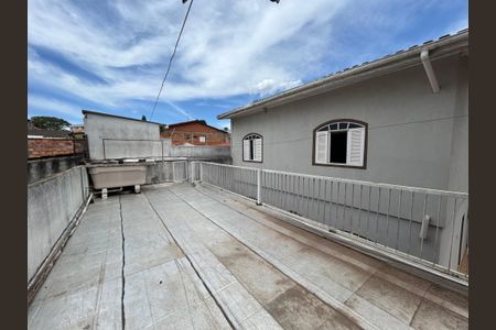 Casa à venda com 299m², 3 quartos e 5 vagas Casa à venda com 299m², 3 quartos e 5 vagasQuintal