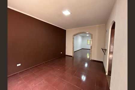 Casa à venda com 299m², 3 quartos e 5 vagas Casa à venda com 299m², 3 quartos e 5 vagasSala 2