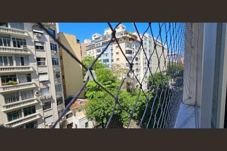 Apartamento à venda com 99m², 3 quartos e 1 vaga