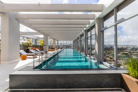 Studio para alugar com 40m², 1 quarto e 1 vagaPiscina