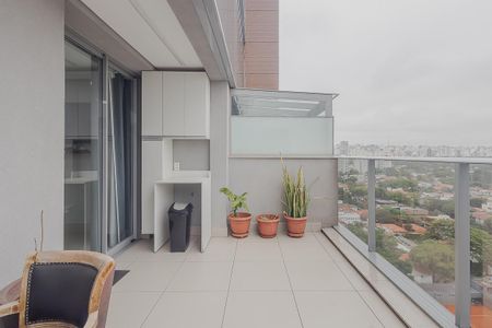 Varanda de kitnet/studio para alugar com 1 quarto, 40m² em Pinheiros, São Paulo