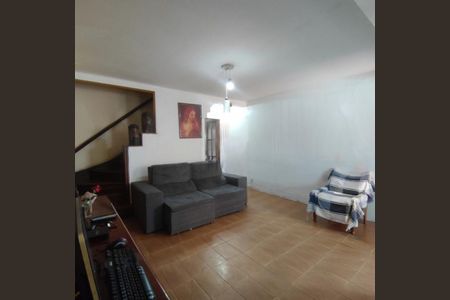 Casa à venda com 200m², 4 quartos e 2 vagas