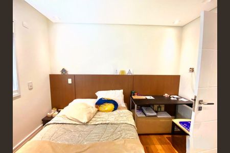 Casa à venda com 4 quartos, 400m² em Cidade São Francisco, Osasco