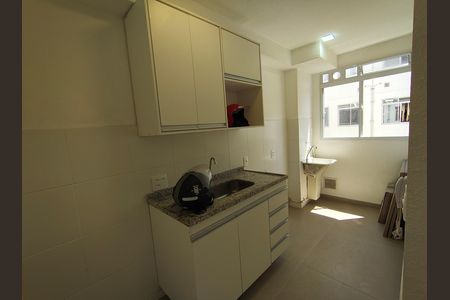 Apartamento para alugar com 40m², 2 quartos e 2 vagas Apartamento para alugar com 40m², 2 quartos e 2 vagasSala/Cozinha