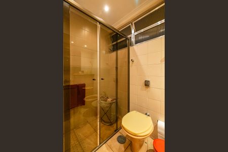 Apartamento à venda com 120m², 3 quartos e 1 vaga Apartamento à venda com 120m², 3 quartos e 1 vagaBanheiro Social