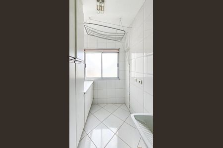 Apartamento para alugar com 60m², 2 quartos e 2 vagasCozinha e área de serviço