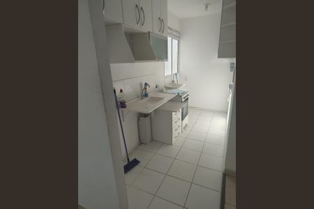 Apartamento à venda com 38m², 2 quartos e sem vaga Apartamento à venda com 38m², 2 quartos e sem vagaCozinha e Área de Serviço