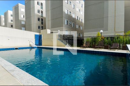 Apartamento para alugar com 38m², 2 quartos e 1 vaga Apartamento para alugar com 38m², 2 quartos e 1 vagaÁrea comum - Piscina