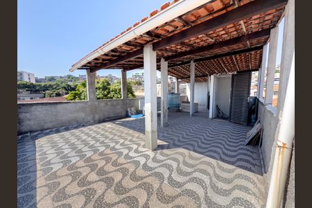 Casa à venda com 180m², 4 quartos e 2 vagasTerraço