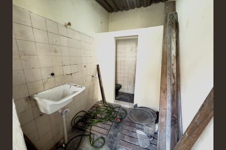 Casa à venda com 180m², 4 quartos e 2 vagasÁrea de Serviço