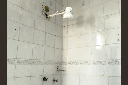 Casa à venda com 180m², 4 quartos e 2 vagasBanheiro da Suíte