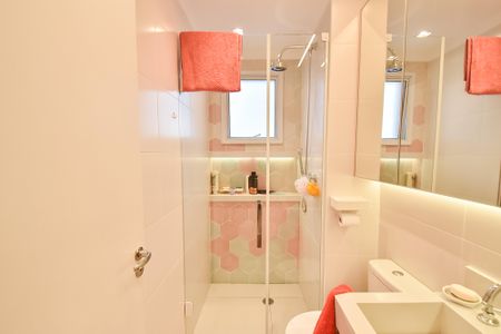 Apartamento à venda com 148m², 3 quartos e 4 vagasBanheiro da Suíte 2