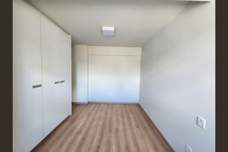 Apartamento à venda com 82m², 3 quartos e 2 vagasQuarto 1