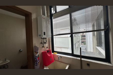 Apartamento à venda com 90m², 3 quartos e 2 vagasÁrea de Serviço