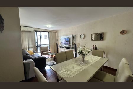 Apartamento à venda com 90m², 3 quartos e 2 vagasSala