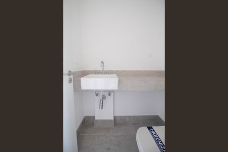 Apartamento à venda com 167m², 3 quartos e 2 vagas Apartamento à venda com 167m², 3 quartos e 2 vagasLavabo