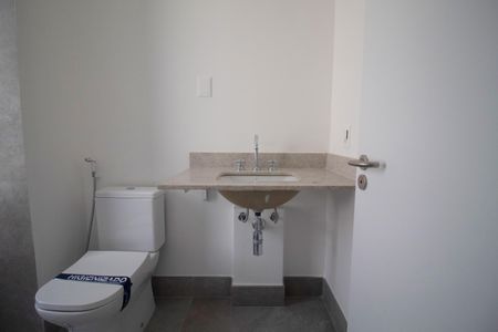 Apartamento à venda com 167m², 3 quartos e 2 vagas Apartamento à venda com 167m², 3 quartos e 2 vagasBanheiro da Suíte 3