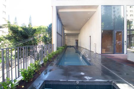 Apartamento à venda com 167m², 3 quartos e 2 vagas Apartamento à venda com 167m², 3 quartos e 2 vagasPiscina