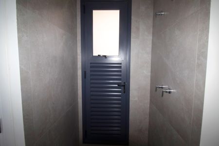 Apartamento à venda com 167m², 3 quartos e 2 vagas Apartamento à venda com 167m², 3 quartos e 2 vagasBanheiro da Suíte 2