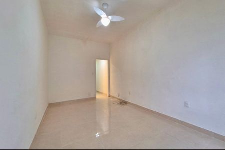Sala/Quarto de apartamento para alugar com 1 quarto, 27m² em Centro, Rio de Janeiro
