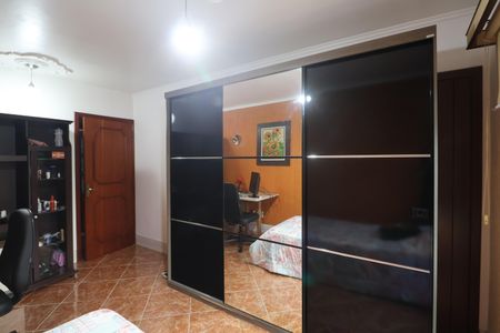 Casa para alugar com 300m², 5 quartos e 4 vagasQuarto 1