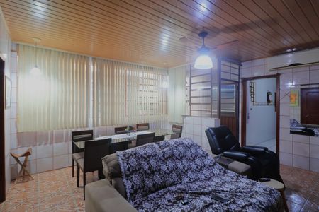 Casa para alugar com 300m², 5 quartos e 4 vagasSala