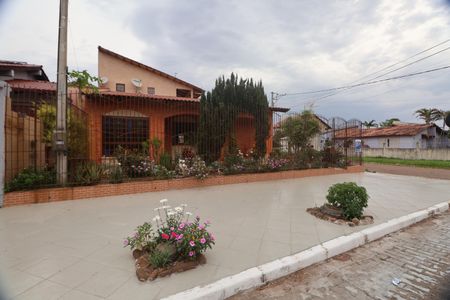 Casa para alugar com 300m², 5 quartos e 4 vagasFachada