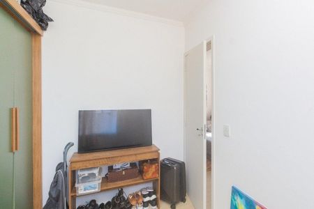 Quarto 2 de apartamento para alugar com 2 quartos, 45m² em Glória, Porto Alegre