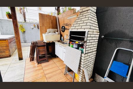 Casa de condomínio para alugar com 196m², 5 quartos e 8 vagas Casa de condomínio para alugar com 196m², 5 quartos e 8 vagasÁrea comum - Churrasqueira