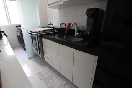 Apartamento à venda com 62m², 2 quartos e 2 vagasCozinha e Área de Serviço