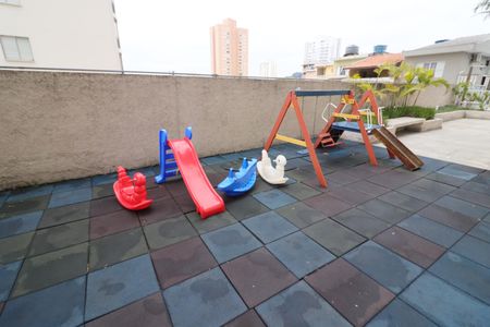 Apartamento à venda com 62m², 2 quartos e 2 vagasÁrea comum - Playground