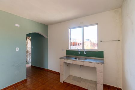 Casa para alugar com 40m², 1 quarto e 1 vaga Casa para alugar com 40m², 1 quarto e 1 vagaCozinha