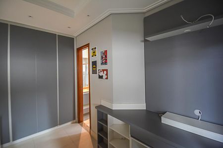 Apartamento para alugar com 138m², 3 quartos e 2 vagasSuíte 2