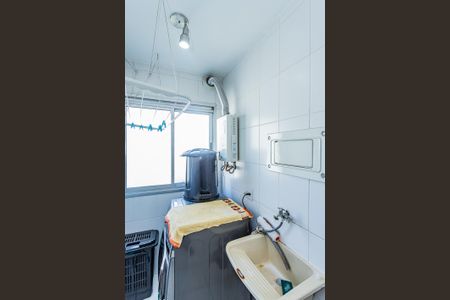 Apartamento para alugar com 50m², 2 quartos e 1 vaga Apartamento para alugar com 50m², 2 quartos e 1 vagaCozinha e Área de Serviço