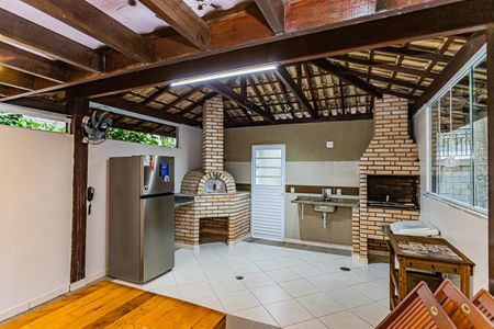 Apartamento para alugar com 50m², 2 quartos e 1 vaga Apartamento para alugar com 50m², 2 quartos e 1 vagaÁrea comum - Churrasqueira 2