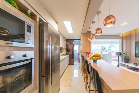 Apartamento à venda com 90m², 3 quartos e 2 vagas Apartamento à venda com 90m², 3 quartos e 2 vagasCozinha