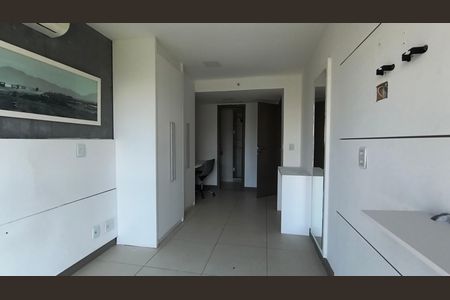 Apartamento para alugar com 83m², 1 quarto e 1 vaga Apartamento para alugar com 83m², 1 quarto e 1 vagaSuíte