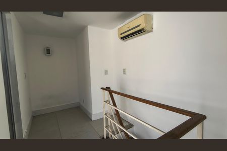 Apartamento para alugar com 83m², 1 quarto e 1 vaga Apartamento para alugar com 83m², 1 quarto e 1 vagaHall