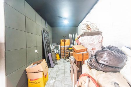 Casa para alugar com 600m², 3 quartos e 4 vagas Casa para alugar com 600m², 3 quartos e 4 vagasQuarto Depósito