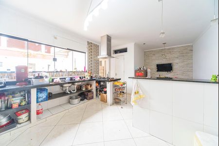 Casa para alugar com 600m², 3 quartos e 4 vagas Casa para alugar com 600m², 3 quartos e 4 vagasCopa e Cozinha