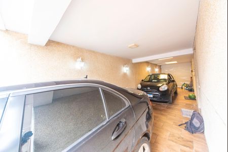 Casa para alugar com 600m², 3 quartos e 4 vagas Casa para alugar com 600m², 3 quartos e 4 vagasGaragem